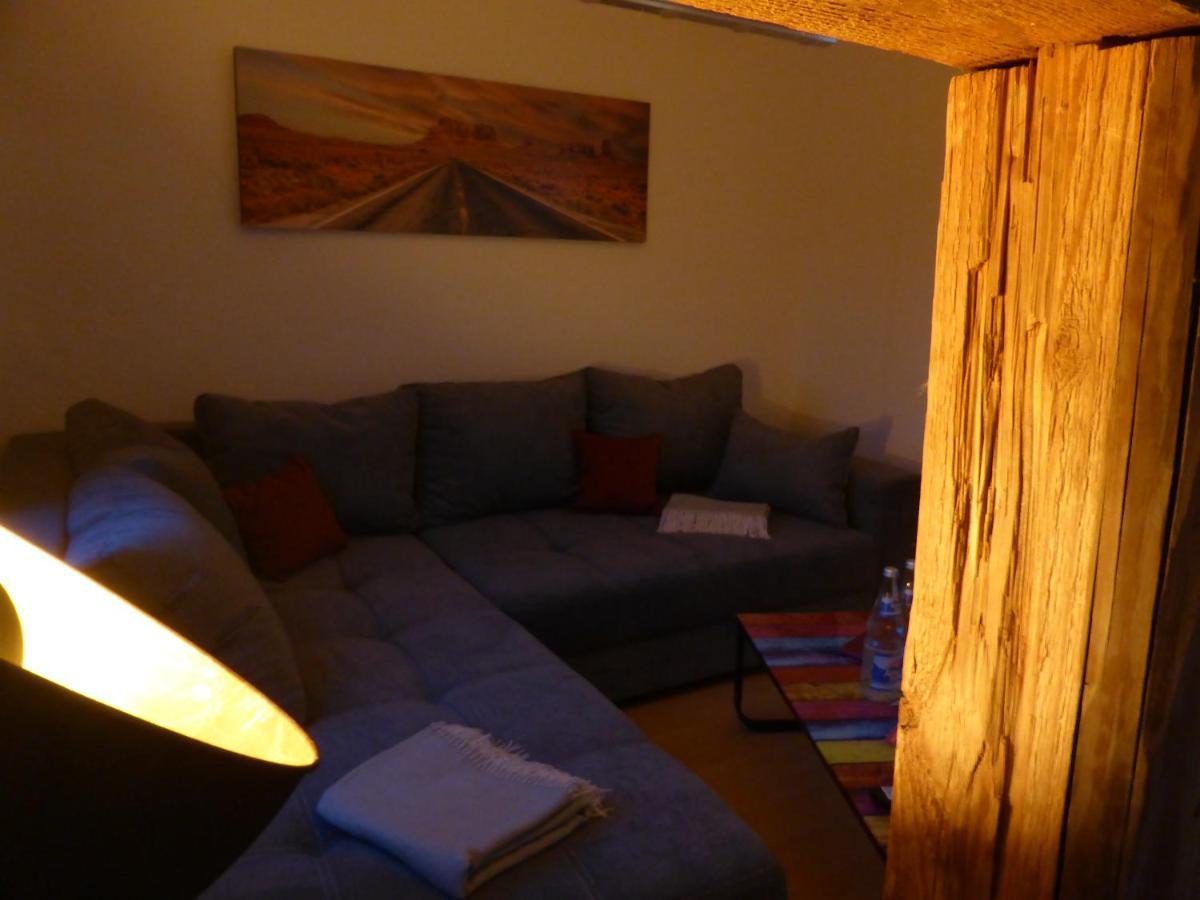 Jena City Apartment, Balkon, Sonnig, Wifi, Parkplaetze, Naehe Zentrum Dış mekan fotoğraf