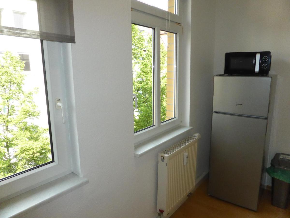 Jena City Apartment, Balkon, Sonnig, Wifi, Parkplaetze, Naehe Zentrum Dış mekan fotoğraf