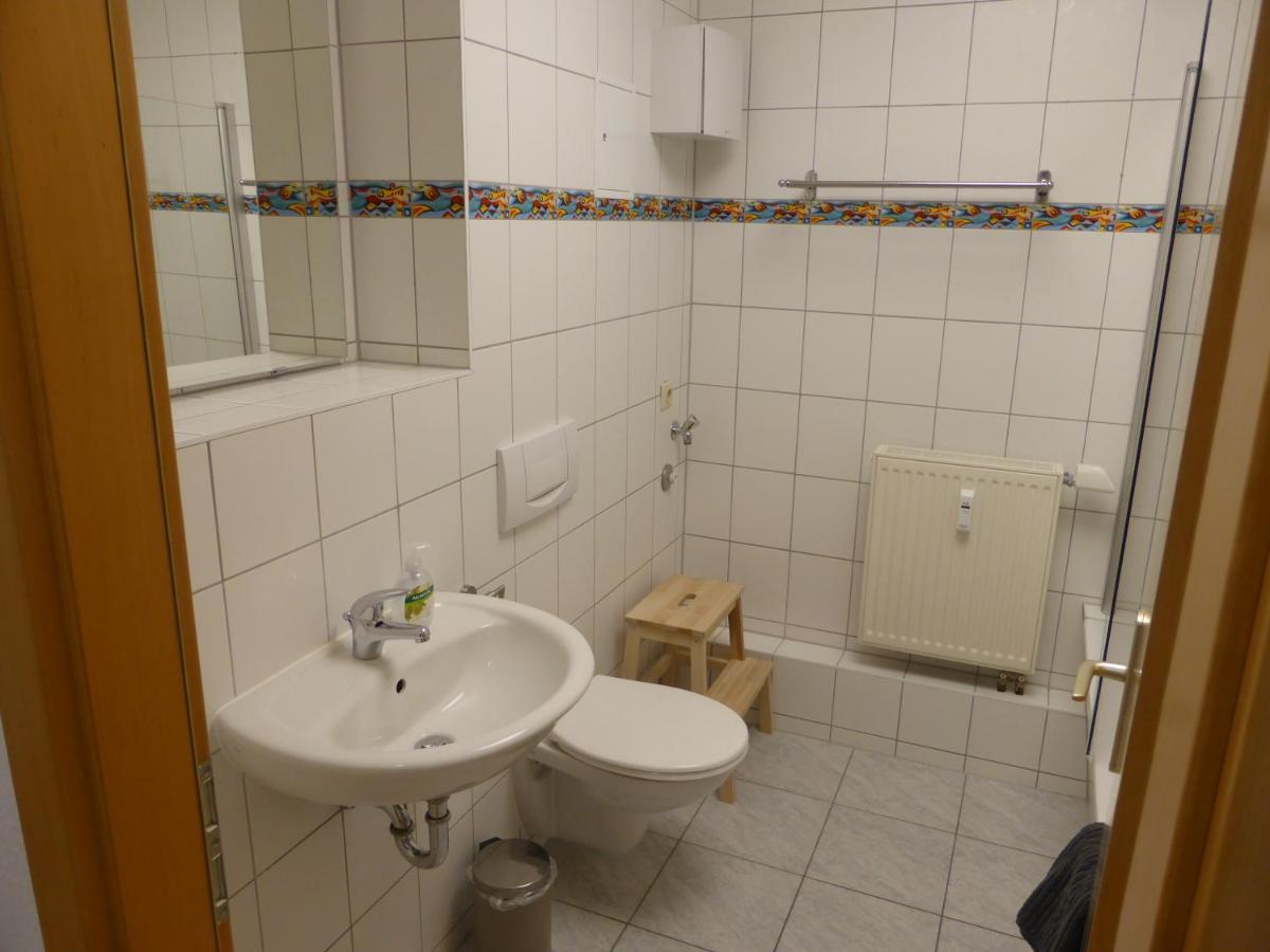 Jena City Apartment, Balkon, Sonnig, Wifi, Parkplaetze, Naehe Zentrum Dış mekan fotoğraf